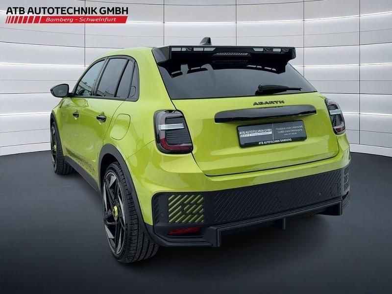Neu Abarth 600e 205 kW (280 PS) 2025 Gruen SUV