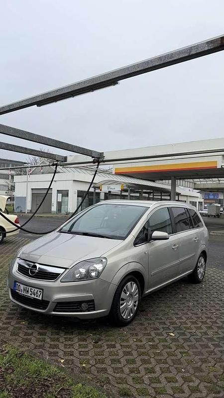 Gebraucht Opel Zafira 120 PS (88 kW) 2007 Van / Kleinbus