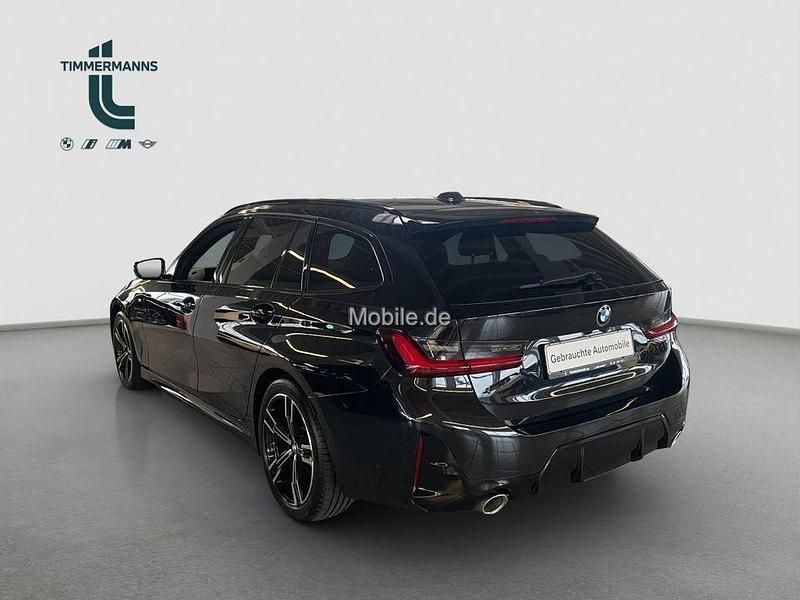 Gebraucht BMW 318 M Sport 150 PS (110 kW) 2025 Schwarz Kombi