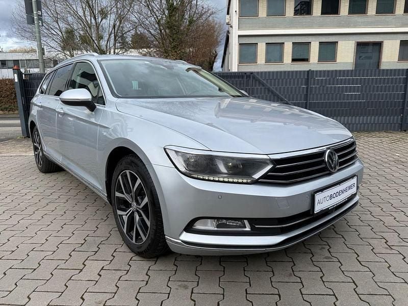 Gebraucht VW Passat 150 PS (110 kW) 2017 Silber Kombi