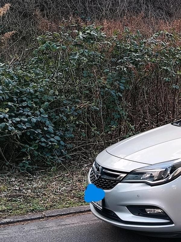 Gebraucht Opel Astra 110 PS (80 kW) 2016 Silber Kombi