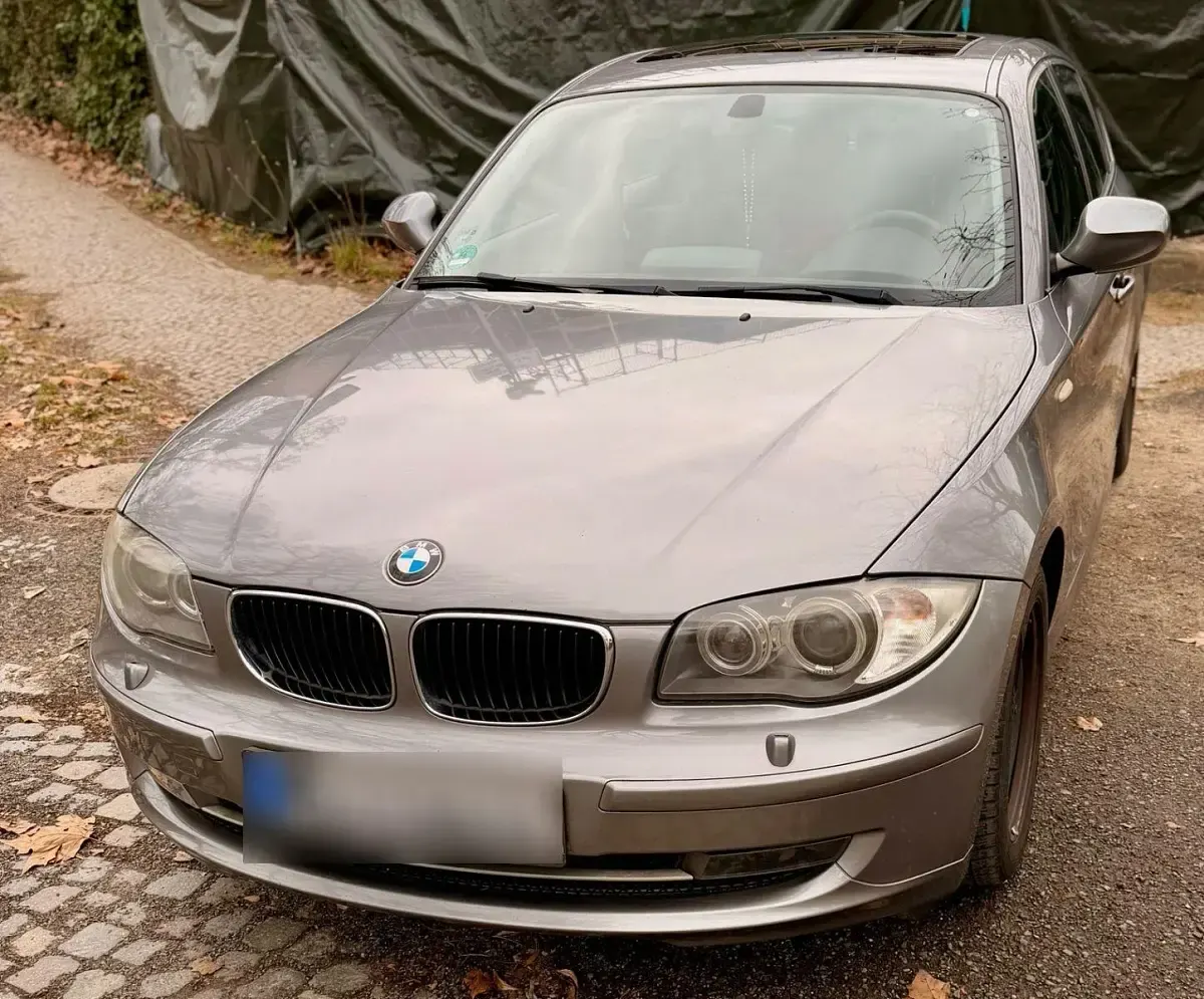 Gebraucht BMW 116 122 PS (89 kW) 2011 Silber Kleinwagen