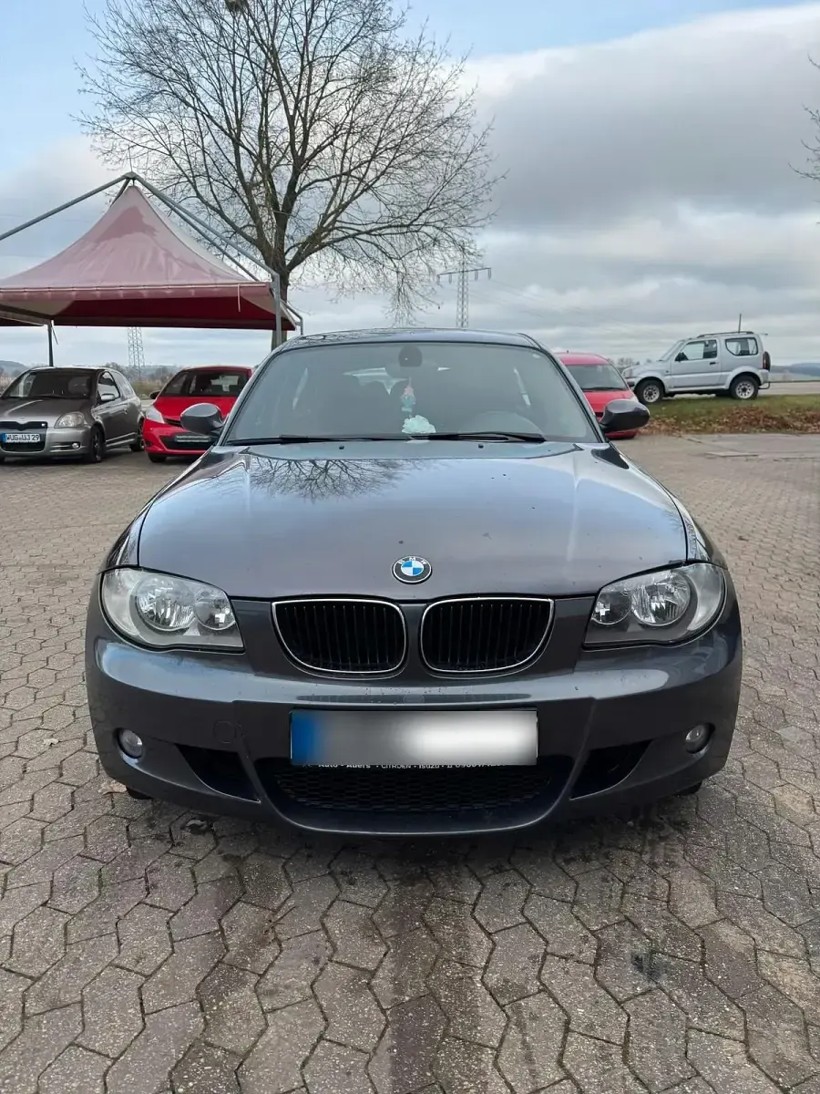 Gebraucht BMW 118 M Sport 143 PS (105 kW) 2006 Grau Kleinwagen