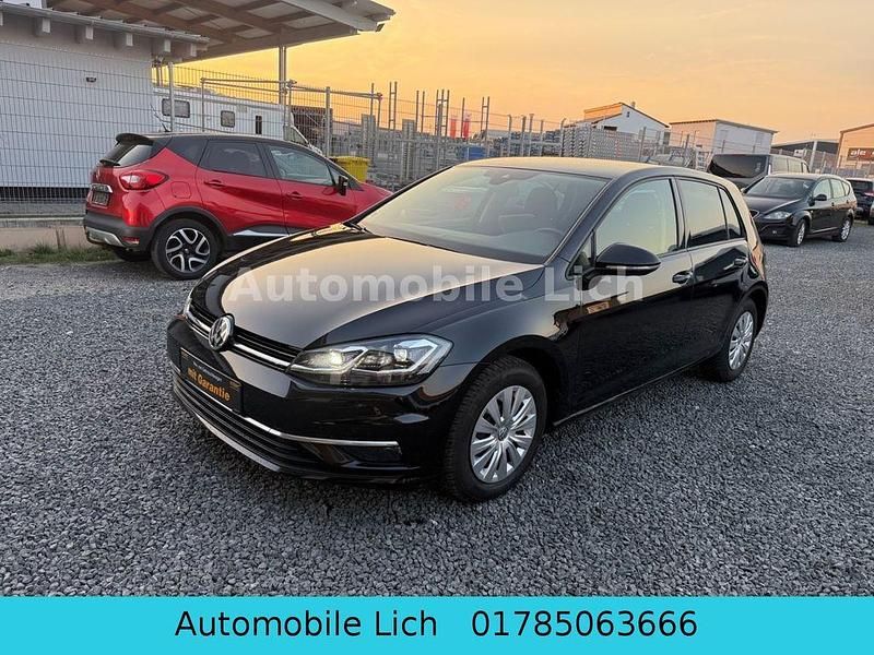 Gebraucht VW Golf VII Highline 150 PS (110 kW) 2019 Schwarz Limousine