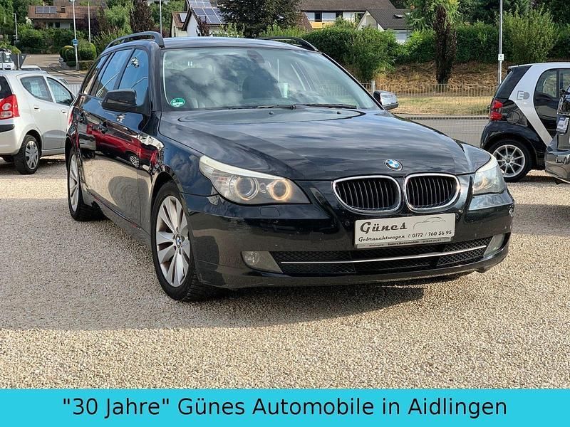Schwarz Gebraucht 2010 BMW 520 Shadowline Kombi | 3.950 € - Bild 1/4