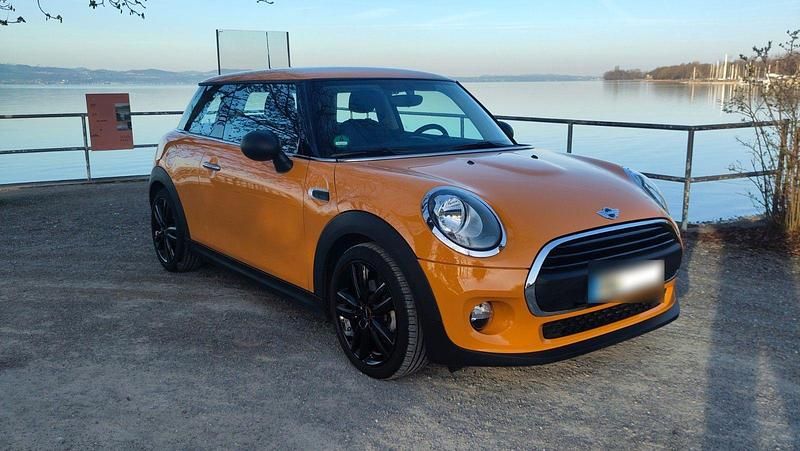 Usata Mini ONE 75 CV (55 kW) 2016 Arancione Utilitaria