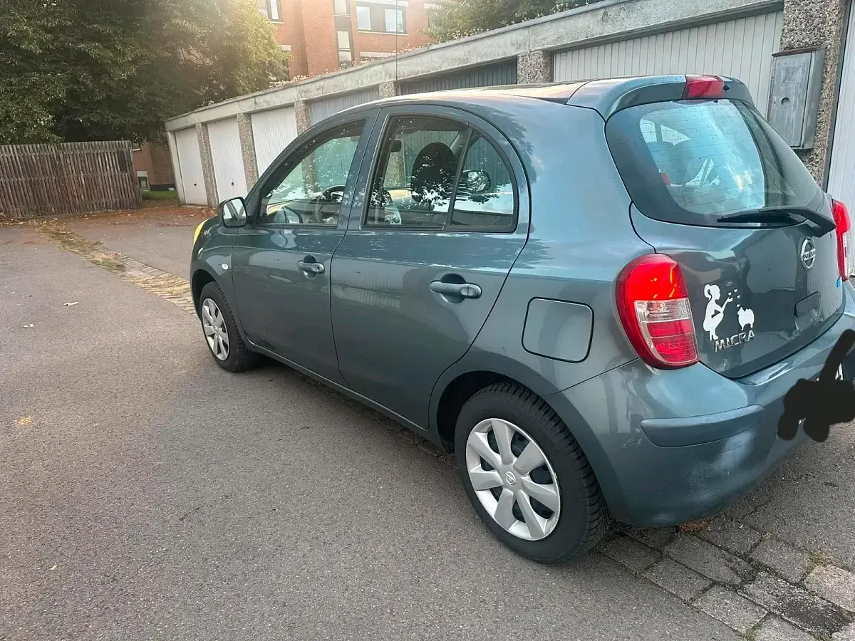 Gebraucht Nissan Micra 80 PS (58 kW) 2011 Grau Kleinwagen