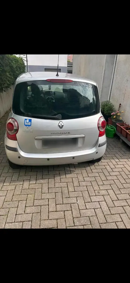 Gebraucht Renault Modus 85 PS (62 kW) 2009 Silber Van / Kleinbus