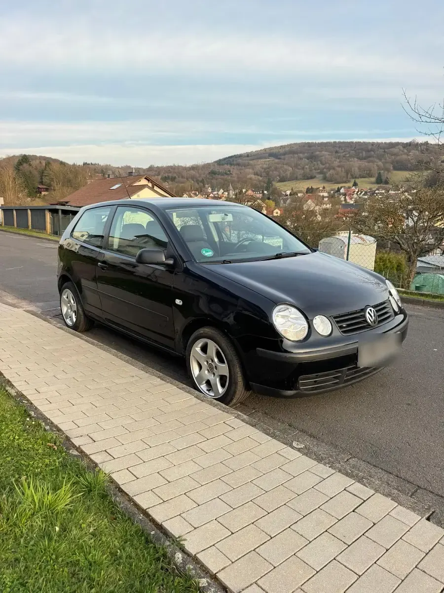 Gebraucht VW Polo 54 PS (39 kW) 2004 Schwarz Kleinwagen