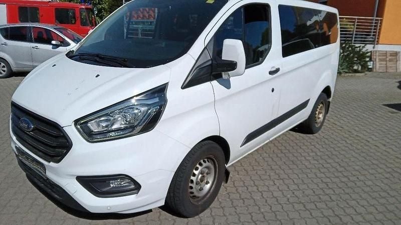 Second-hand Ford Transit 105 CP (77 kW) 2018 Alb Break