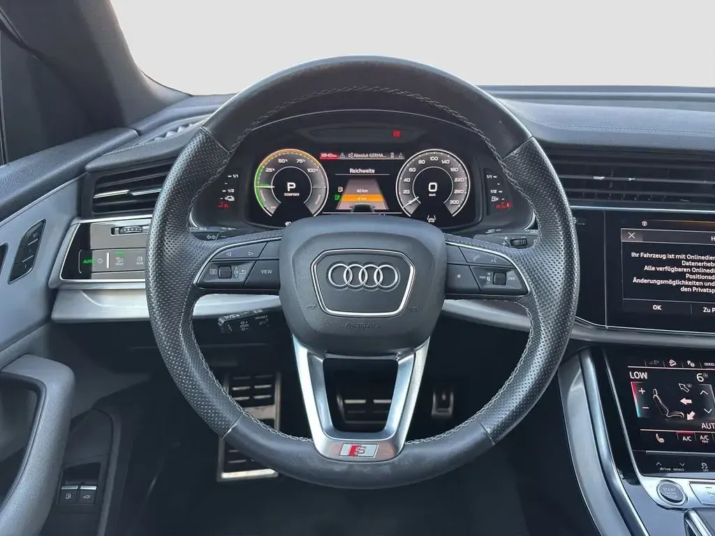 Gebraucht Audi Q8 Sport 462 PS (339 kW) 2022 Schwarz SUV