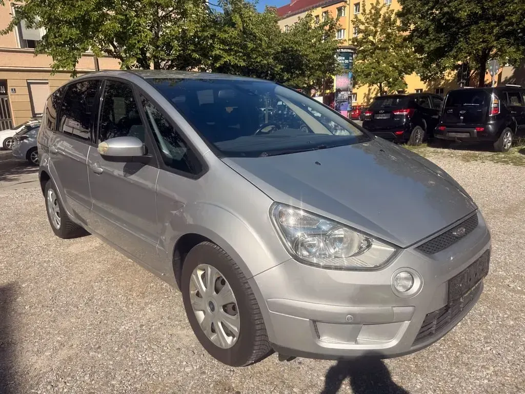 Gebraucht Ford S-MAX Trend 131 PS (96 kW) 2008 Silber Van / Kleinbus