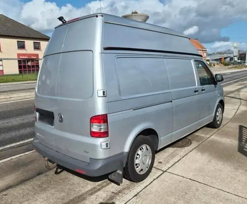 Używany VW Transporter 140 KM (102 kW) 2012 Szary Van