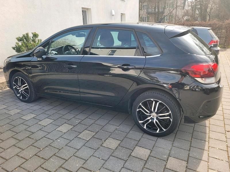 Gebraucht Citroën C4 2017 Schwarz Limousine
