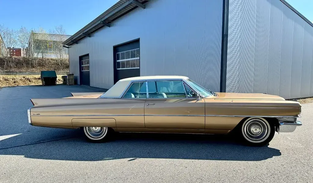 Gebraucht Cadillac Coupé DeVille 325 PS (239 kW) 1963 Gold Coupé