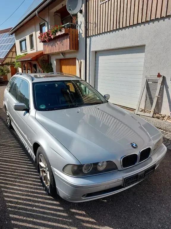 Gebraucht BMW 525 Exclusive 192 PS (141 kW) 2004 Silber Kombi