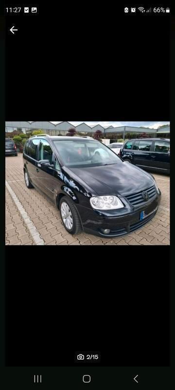 Schwarz Gebraucht 2003 VW Touran Highline Van / Kleinbus | 3.250 € (Etwas zu teuer) - Bild 1/4