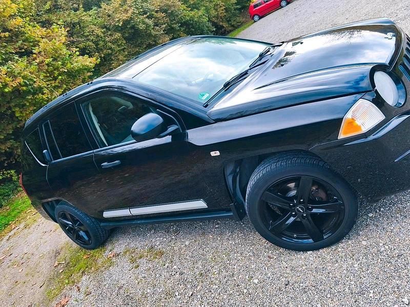 Gebraucht Jeep Compass 170 PS (125 kW) 2007 Schwarz SUV
