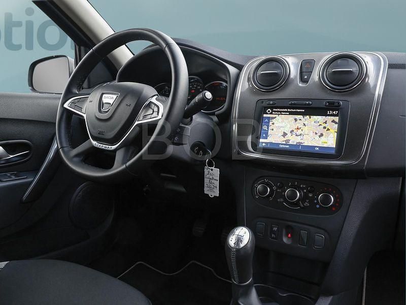 Gebraucht Dacia Sandero 101 PS (74 kW) 2020 Blau Kleinwagen