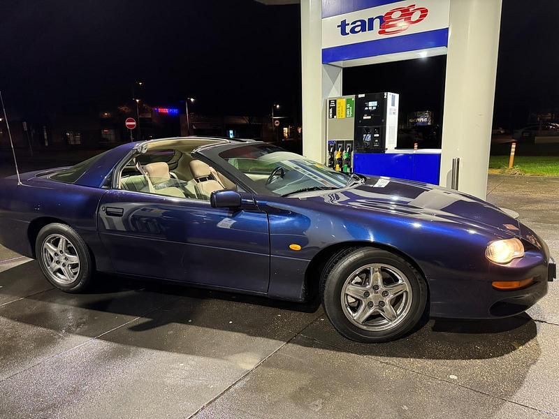 Gebraucht Chevrolet Camaro 193 PS (141 kW) 1998 Blau Coupé