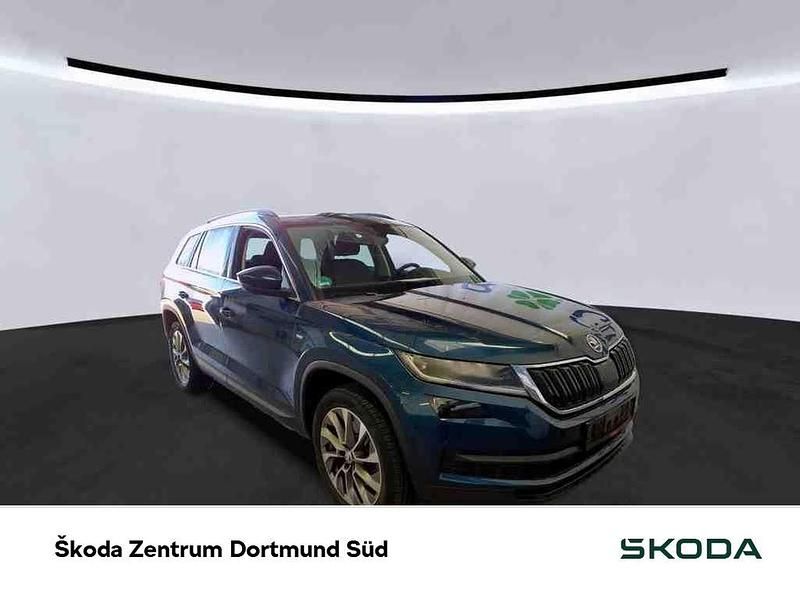 Lavablau metallic Gebraucht 2021 Skoda Kodiaq Clever SUV | 32.555 € (Fairer Preis) - Bild 1/3