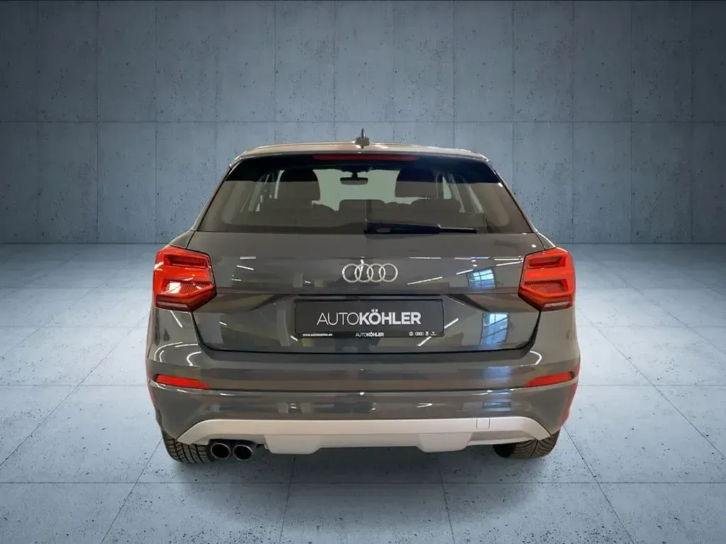 Gebraucht Audi Q2 Sport 150 PS (110 kW) 2017 Grau SUV