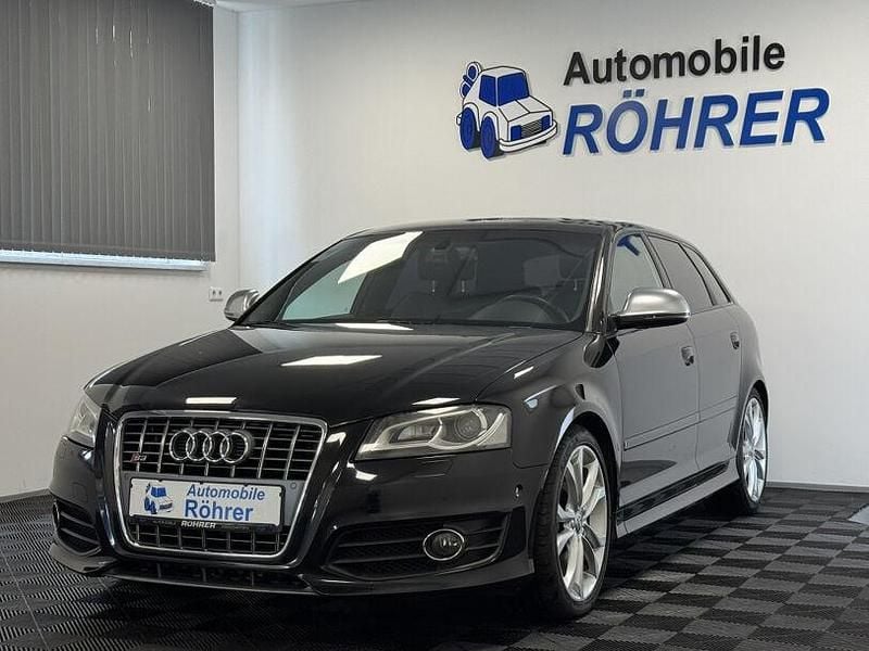 Schwarz Gebraucht 2009 Audi S3 Comfort Limousine | 8.990 € (Guter Preis) - Bild 1/4