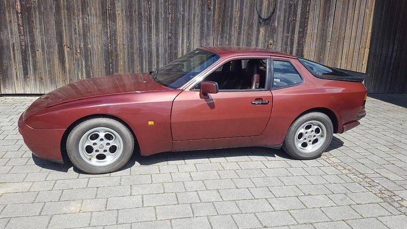 Rot Gebraucht 1986 Porsche 944 Turbo Coupé | 16.000 € - Bild 1/4