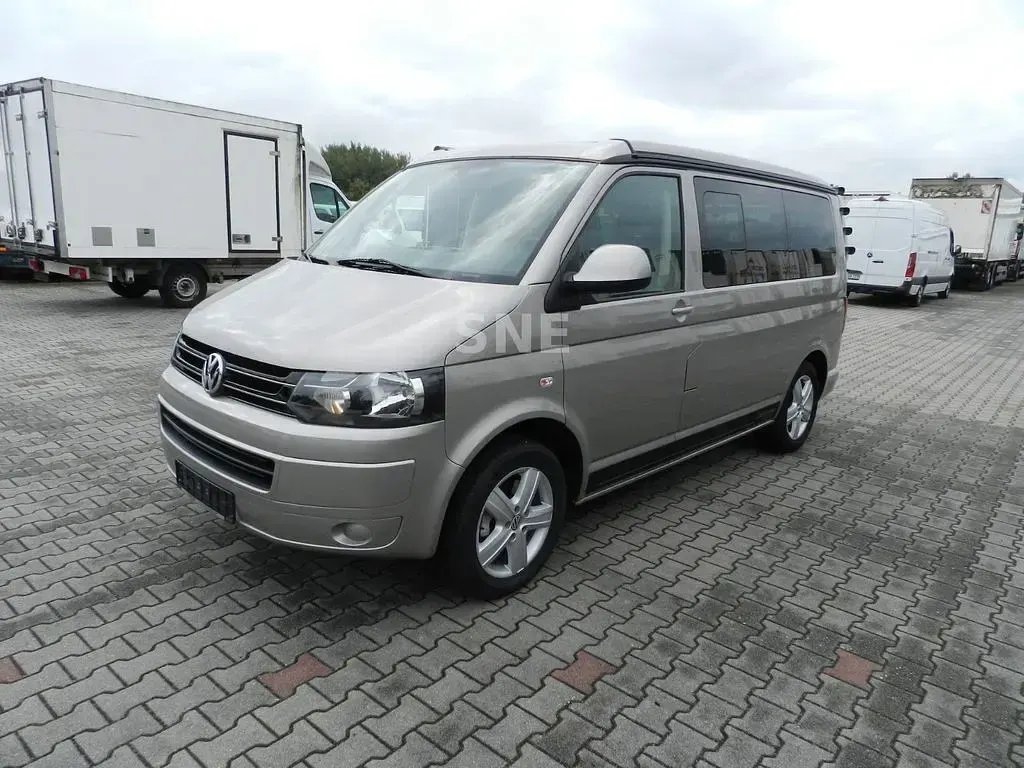 Gebraucht VW Multivan Beach 179 PS (131 kW) 2012 Beige Van / Kleinbus