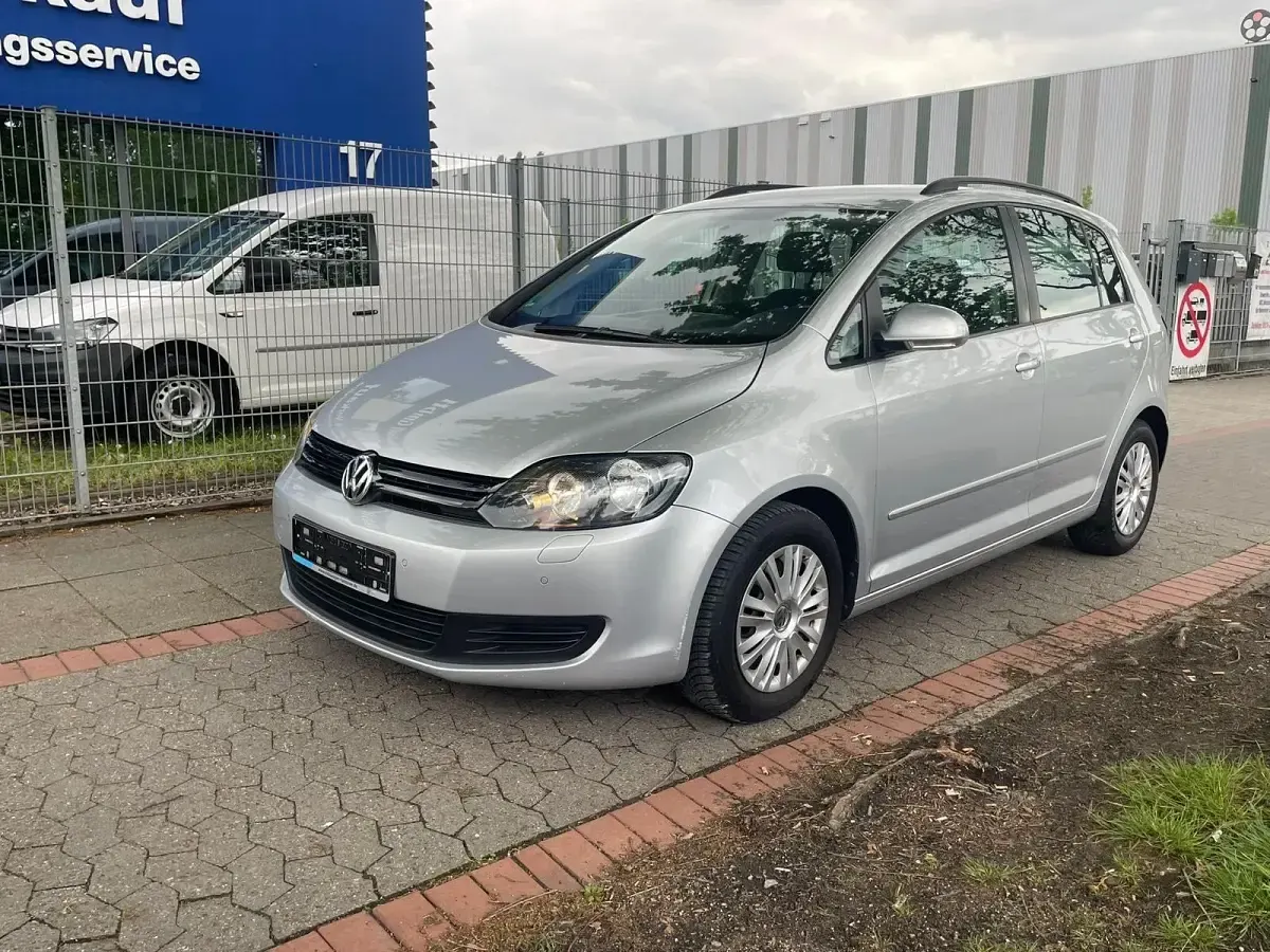 Gebraucht VW Golf Plus Cross 105 PS (77 kW) 2012 Grau Van / Kleinbus