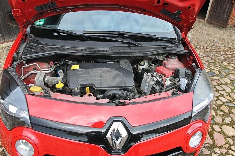 Gebraucht Renault Twingo Expression 75 PS (55 kW) 2014 Rot Kleinwagen