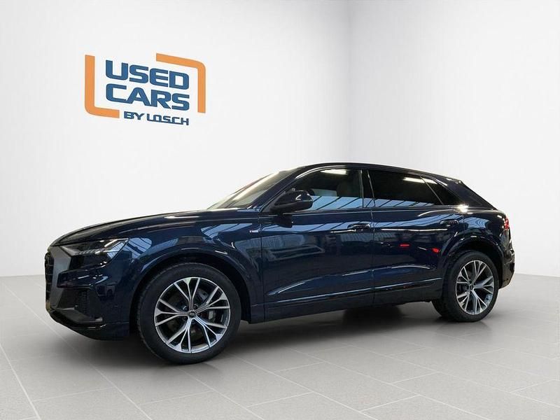 Gebraucht Audi Q8 S-line plus 286 PS (210 kW) 2023 Blau SUV