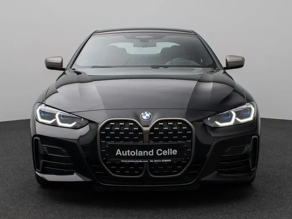 Gebraucht BMW M440 Performance 340 PS (250 kW) 2022 Saphirschwarz metallic475schwarz Limousine