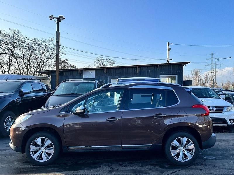 Second-hand Peugeot 2008 Allure 120 CP (88 kW) 2015 Maro SUV