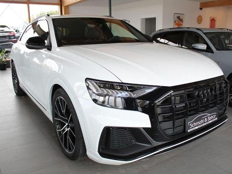 Gebraucht Audi Q8 S-Line 286 PS (210 kW) 2023 Andere SUV
