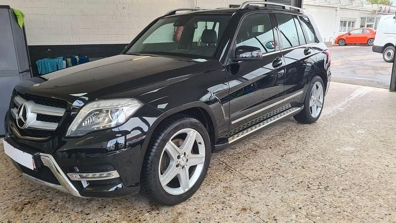 Schwarz Gebraucht 2013 Mercedes GLK250 AMG SUV | 19.039 € (Etwas zu teuer) - Bild 1/4