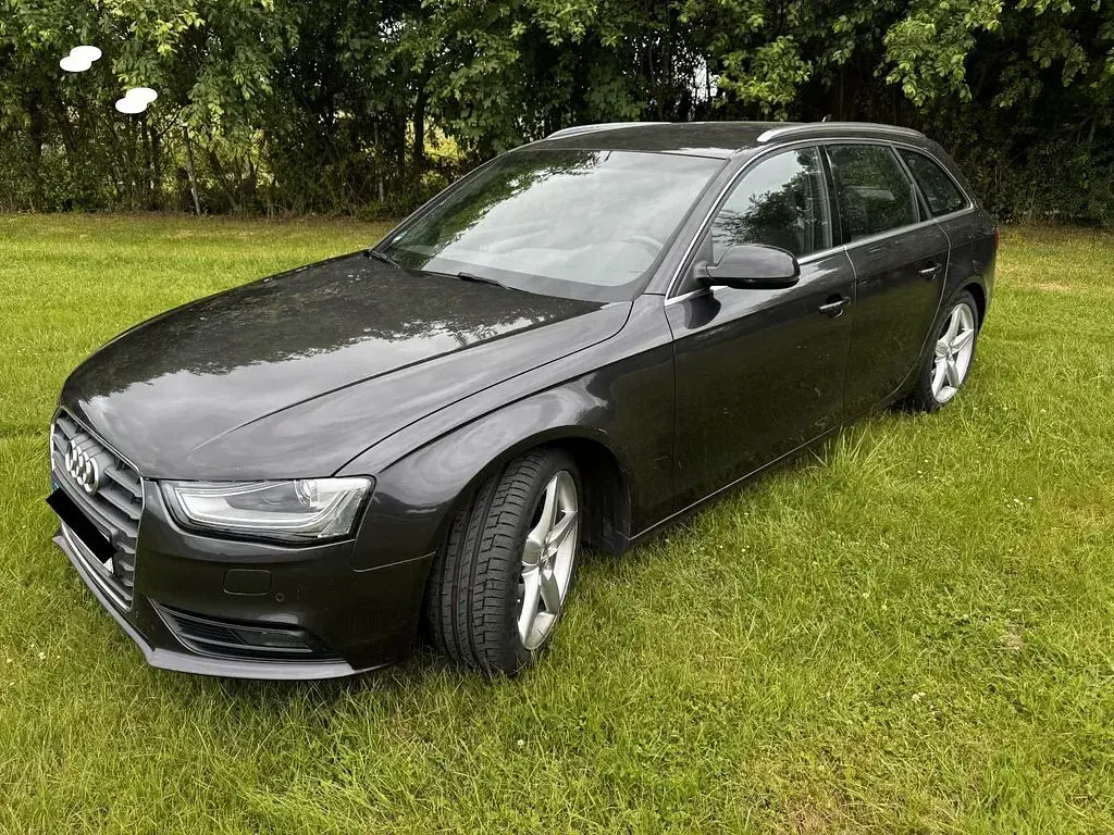 Gebraucht Audi A4 Ambiente 177 PS (130 kW) 2012 Grau Kombi
