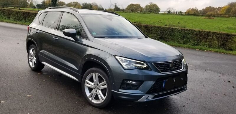 Grau Gebraucht 2019 Seat Ateca 4Drive SUV | 18.500 € (Fairer Preis) - Bild 1/4