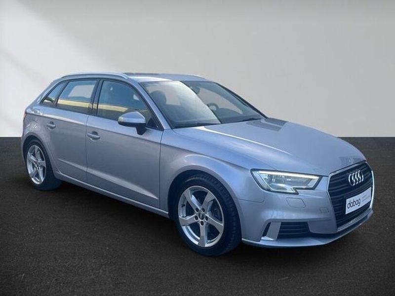 Gebraucht Audi A3 Sport 116 PS (85 kW) 2017 Silber Kombi