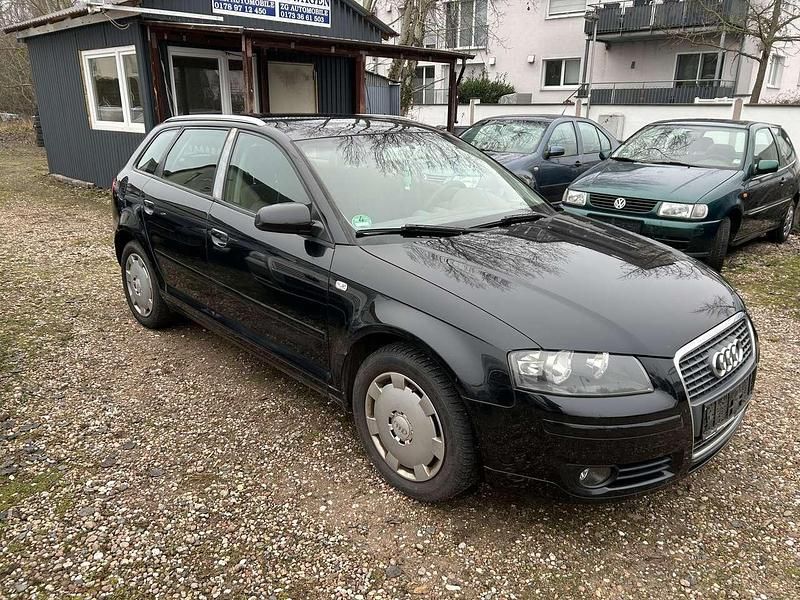 Gebraucht Audi A3 Attraction 102 PS (75 kW) 2007 Phantomschwarz perleffekt Kleinwagen