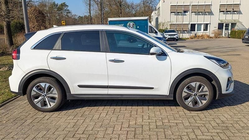 Gebraucht Kia Niro 150 kW (204 PS) 2020 Weiß SUV