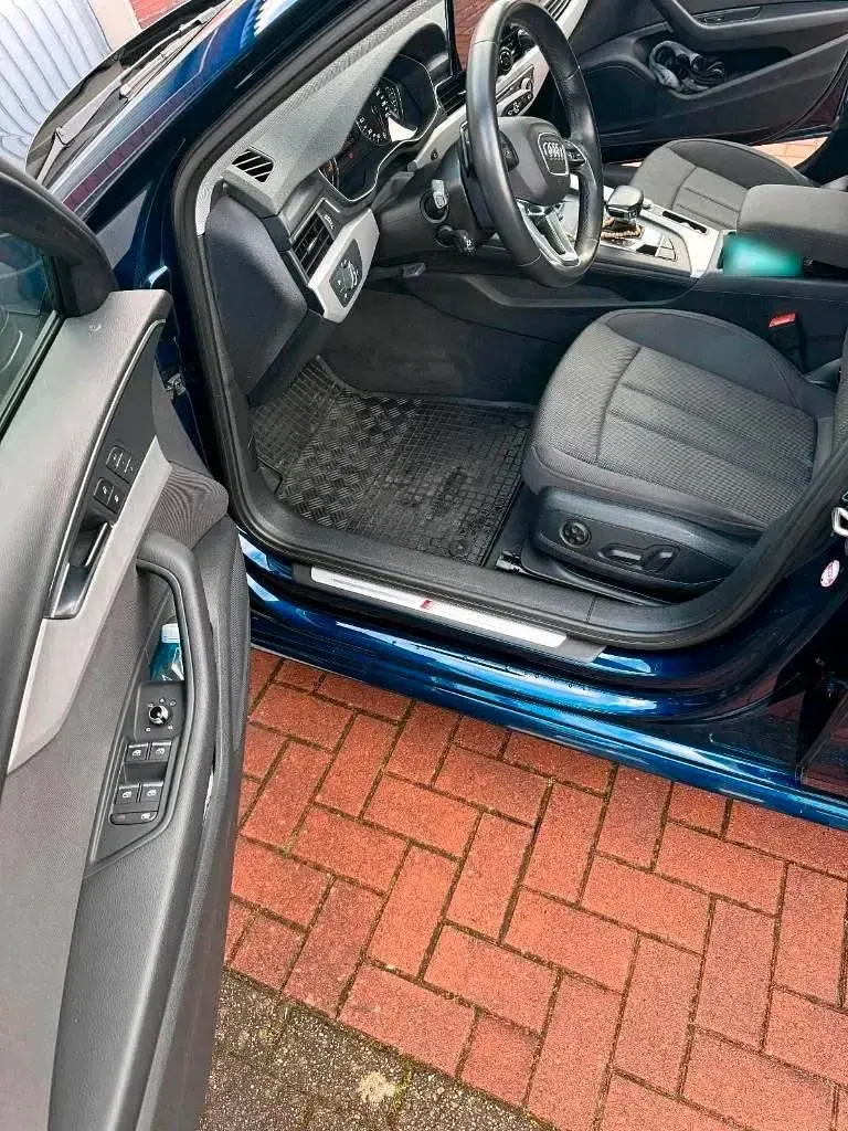 Gebraucht Audi A4 163 PS (119 kW) 2021 Kombi