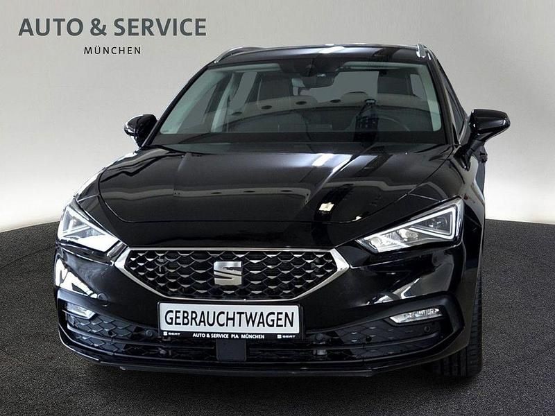 Schwarz Gebraucht 2025 Seat Leon XCELLENCE Limousine | 28.960 € (Guter Preis) - Bild 1/3