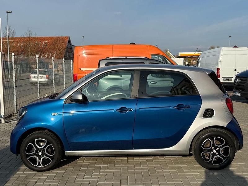 Gebraucht Smart ForFour Basis 71 PS (52 kW) 2014 Kleinwagen