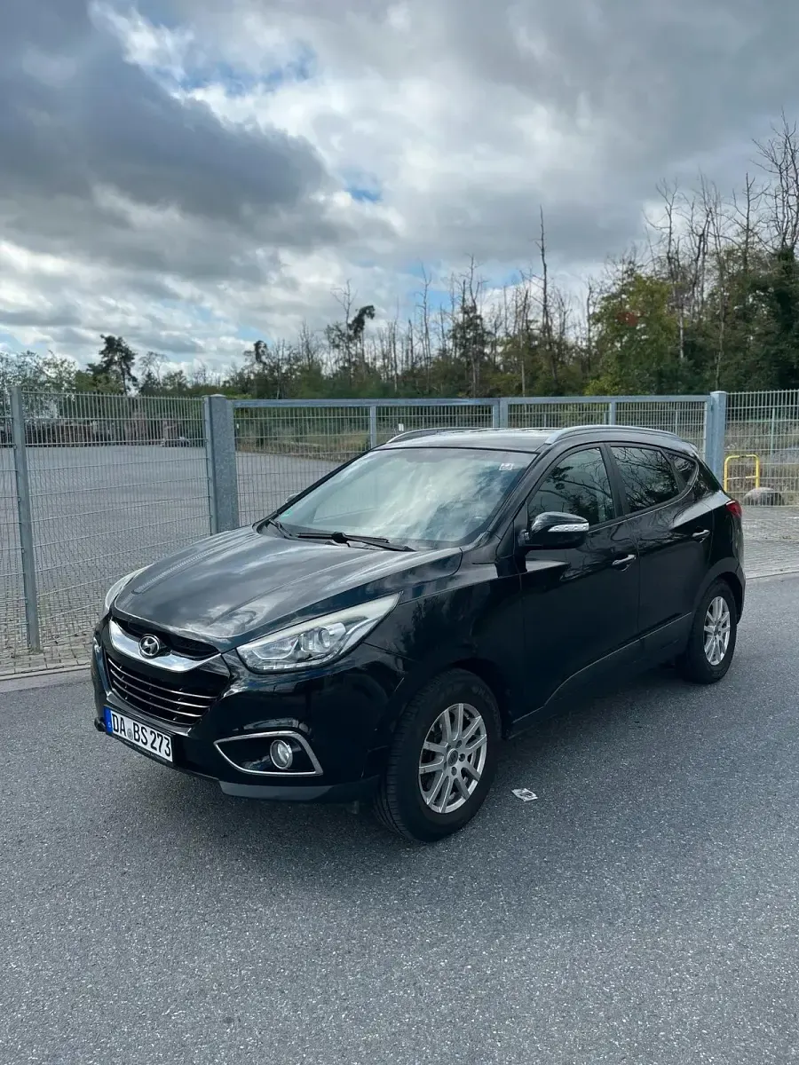 Gebraucht Hyundai ix35 136 PS (100 kW) 2014 Schwarz SUV