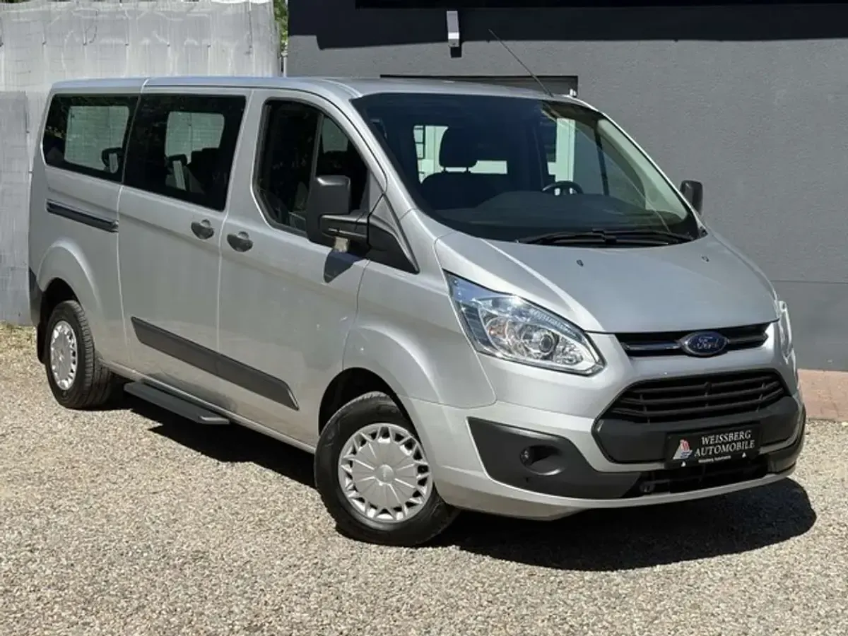 Gebraucht Ford Transit Custom Trend 125 PS (91 kW) 2014 Silber Kombi