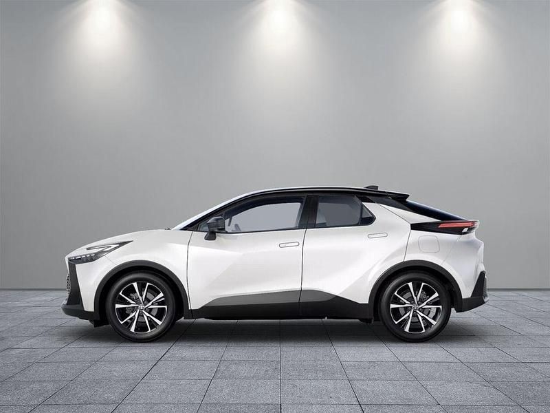 Neu Toyota C-HR 140 PS (102 kW) 2025 Weiß SUV