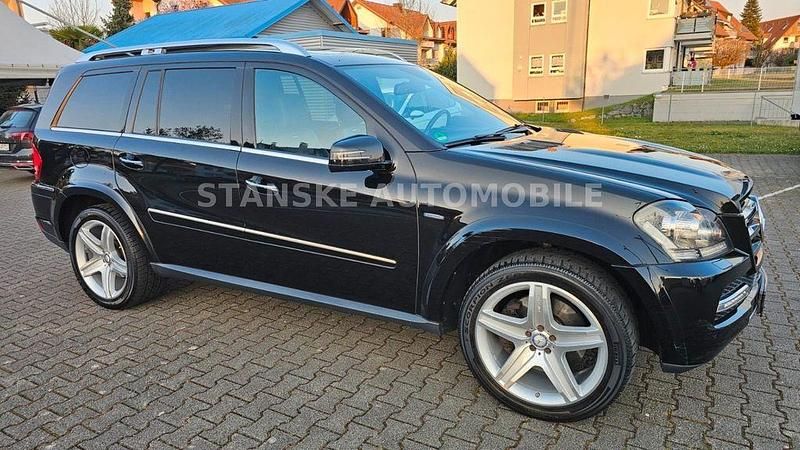 Gebraucht Mercedes GL350 Edition 211 PS (155 kW) 2012 Schwarz SUV