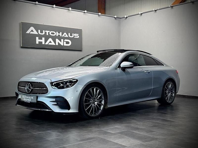 Silber Gebraucht 2022 Mercedes E300 AMG line Coupé | 44.990 € (Guter Preis) - Bild 1/4