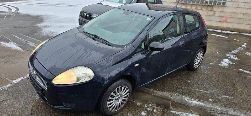 Gebraucht Fiat Grande Punto Active 65 PS (47 kW) 2009 Blau Kleinwagen